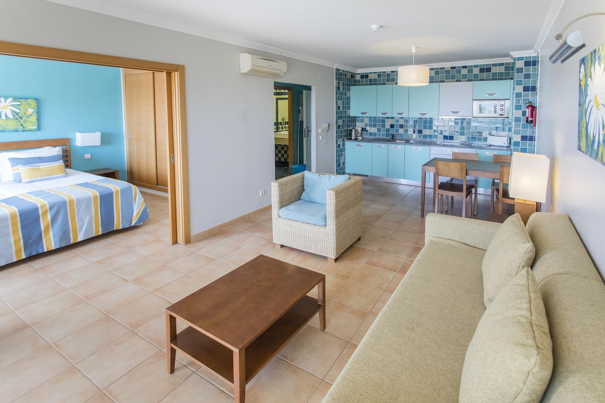Alfagar Alto Da Colina Apartahotel 4*